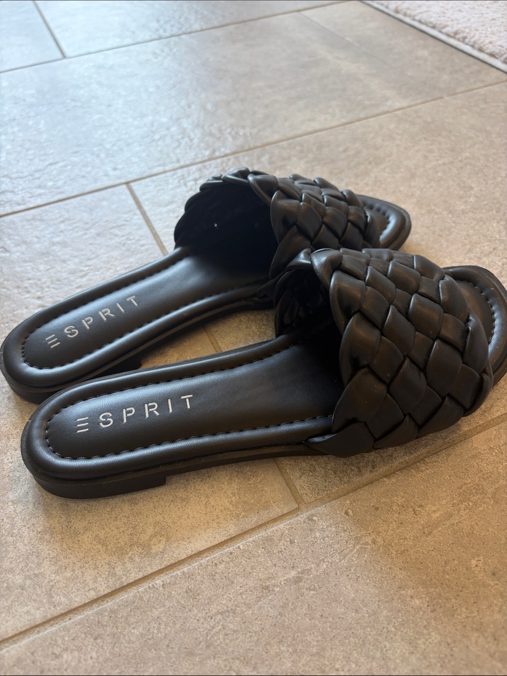 Esprit Braided Black Slide Sandals - Picture 2 of 3